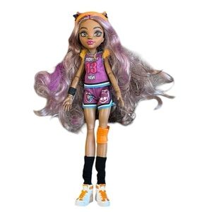 Monster High Doll Clawdeen Wolf Ghoul Spirit Mattel 2022